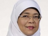Speaker wanita pertama dapat pujian